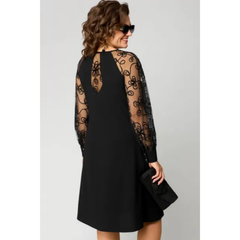 Vestido de patchwork de encaje con cuello redondo y mangas largas